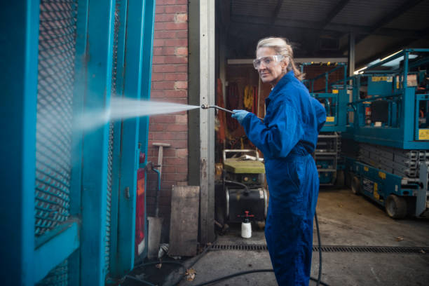 Best Factory Floor Cleaning  in Delaware, OH